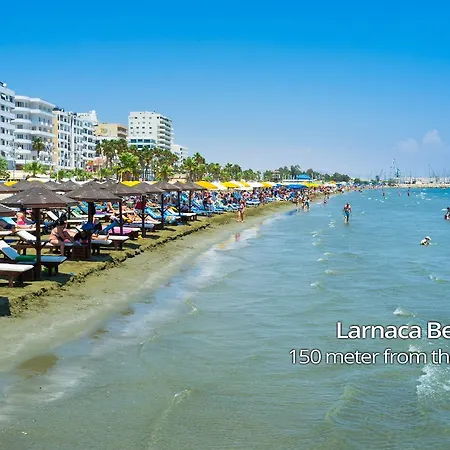 Laila's Beach شقة